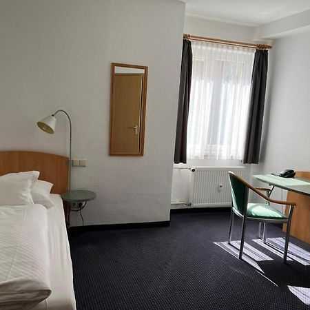 Hotel Baeren Villingen-Schwenningen Habitación foto